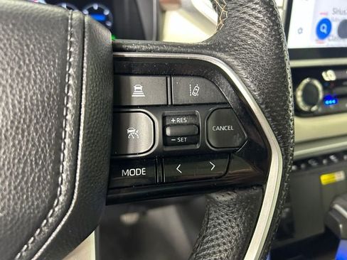 Used 2023 Toyota Tundra Capstone AWD/4WD image 16