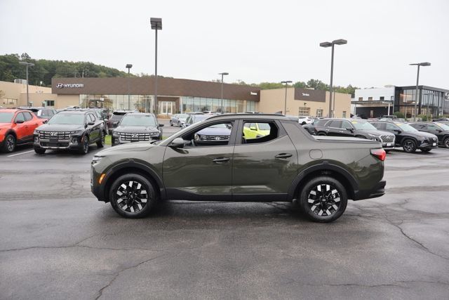 Used 2025 Hyundai Santa Cruz SEL AWD/4WD image 4