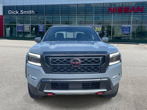 Used 2024 Nissan Frontier Pro-X w/ Pro Convenience Package image 2