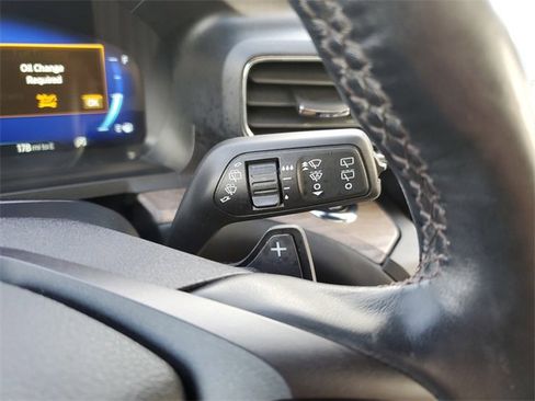 Used 2020 Ford Explorer Platinum w/ Premium Technology Package image 14