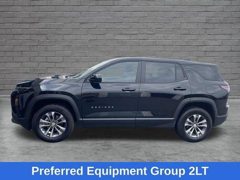 Used 2026 Chevrolet Equinox LT AWD/4WD image 4