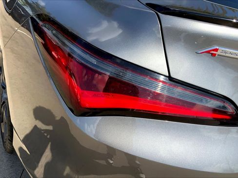 Used 2023 Acura Integra A-Spec image 28
