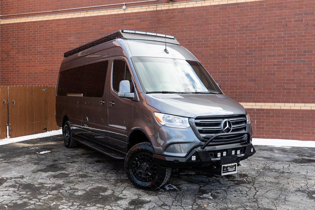 Used 2025 Mercedes-Benz Sprinter 2500 image 1