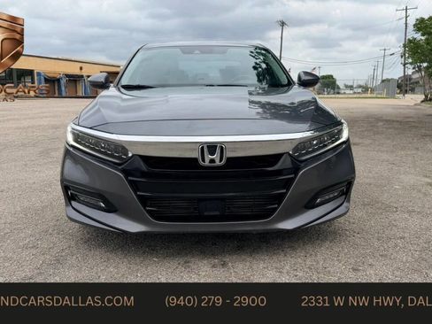 Used 2018 Honda Accord Touring image 8