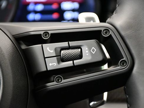 Certified 2026 Porsche Macan Turbo AWD/4WD image 27