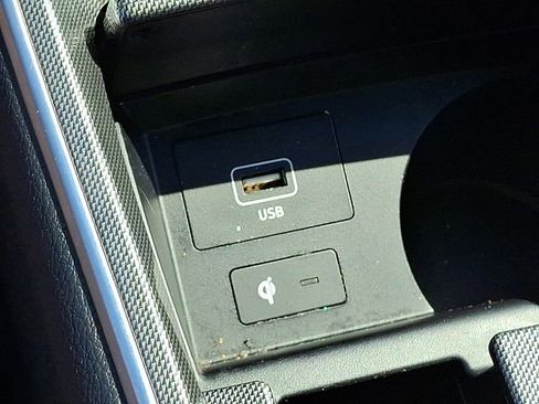 Used 2022 Hyundai Santa Fe XRT image 27