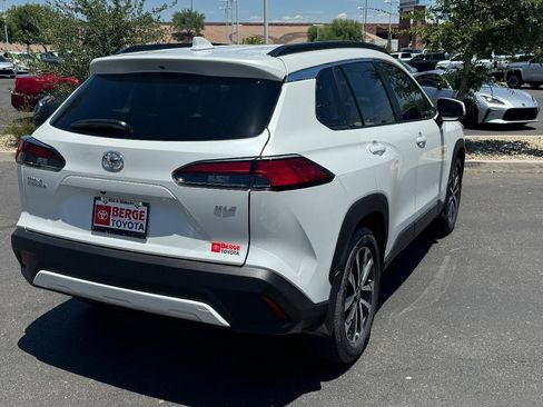 New 2026 Toyota Corolla Cross XLE image 5