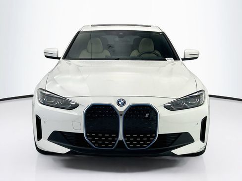Used 2023 BMW i4 eDrive35 w/ Premium Package RWD image 2