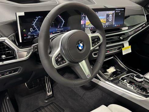 New 2027 BMW X7 xDrive40i w/ M Sport Package AWD/4WD image 13