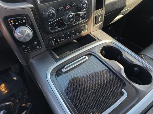 Used 2017 RAM 1500 Limited image 32