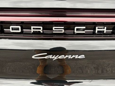 New 2026 Porsche Cayenne Coupe image 10
