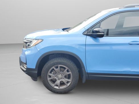Certified 2024 Honda Passport TrailSport image 33