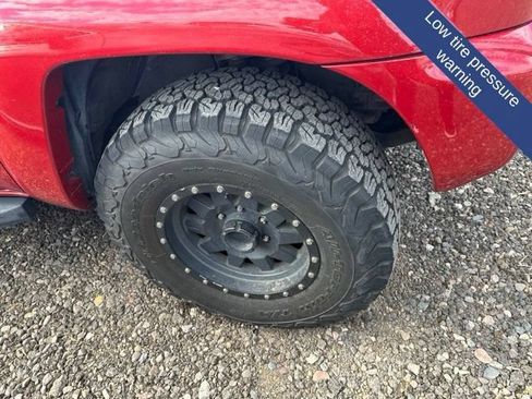 Used 2012 Toyota Tacoma 4x4 Double Cab w/ SR5 Pkg image 11