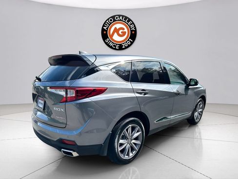 Used 2024 Acura RDX SH-AWD w/ Technology Package image 3