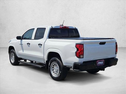 Used 2024 Chevrolet Colorado W/T w/ WT Convenience Package II RWD image 8