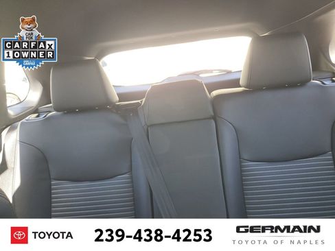 Certified 2023 Toyota Corolla Cross XSE image 30