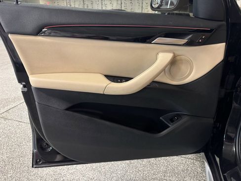 Used 2018 BMW X1 sDrive28i image 16