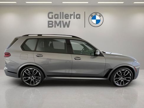 Used 2026 BMW X7 xDrive40i w/ M Sport Package image 7