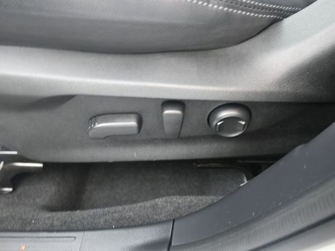 Certified 2024 Subaru Forester Limited image 16