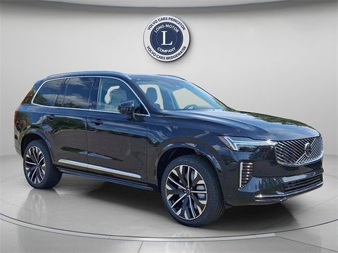 New 2026 Volvo XC90 B6 Plus w/ Protection Package Premier image 2