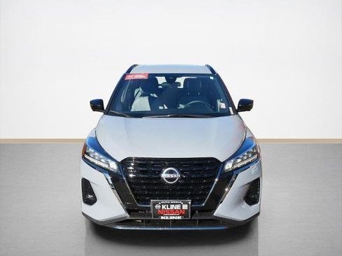 Certified 2024 Nissan Kicks SR w/ SR Premium Package image 8