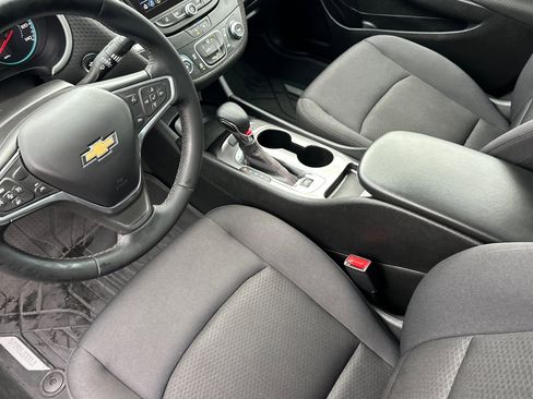 Used 2023 Chevrolet Malibu RS image 7