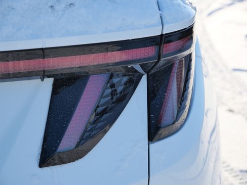 Certified 2023 Hyundai Tucson Limited image 17