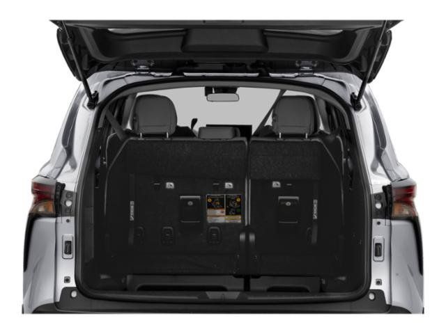 Used 2026 Toyota Sienna LE AWD/4WD image 13