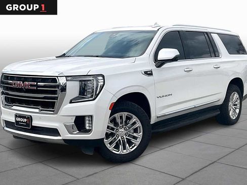 Used 2021 GMC Yukon XL SLT w/ SLT Premium Package image 1