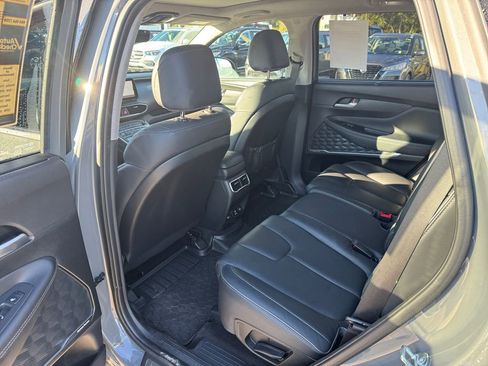 Used 2023 Hyundai Santa Fe Limited image 28