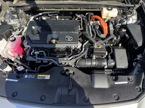 Used 2025 Toyota Crown image 31