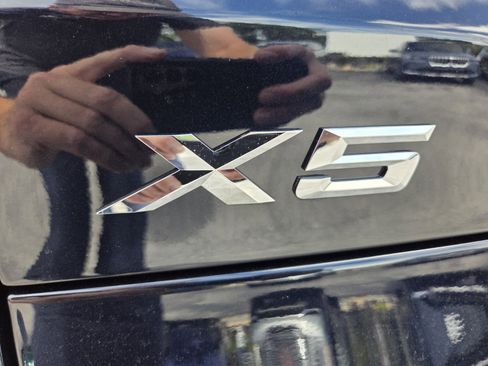 Certified 2026 BMW X5 sDrive40i w/ M Sport Package image 13