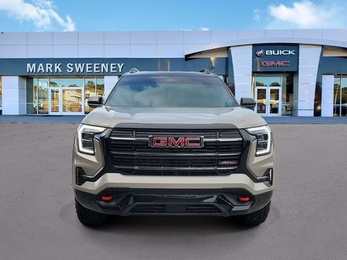 Used 2026 GMC Terrain AT4 AWD/4WD image 2