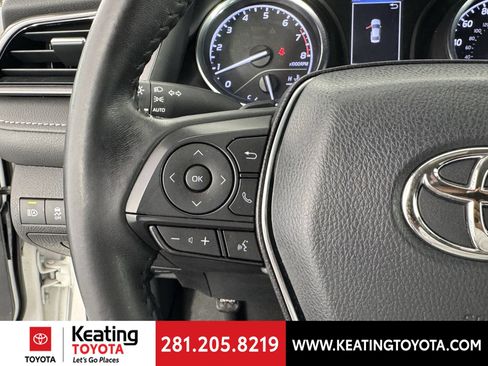 Used 2020 Toyota Camry SE FWD image 25