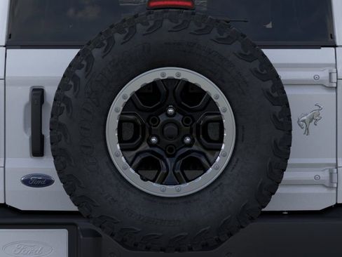 New 2026 Ford Bronco Outer Banks image 24