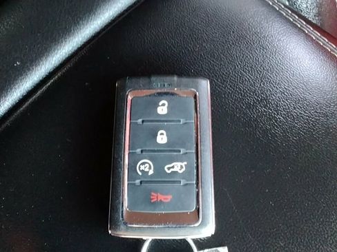 Used 2023 Jeep Grand Cherokee L Laredo RWD image 36
