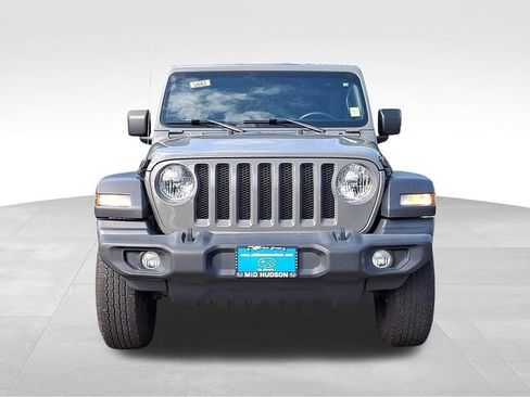 Used 2020 Jeep Wrangler Sport AWD/4WD image 2