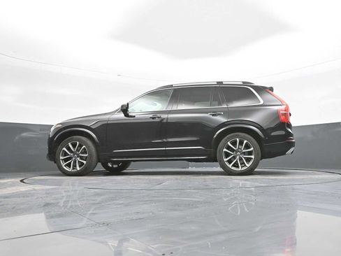 Used 2018 Volvo XC90 T6 Momentum w/ Convenience Package image 53