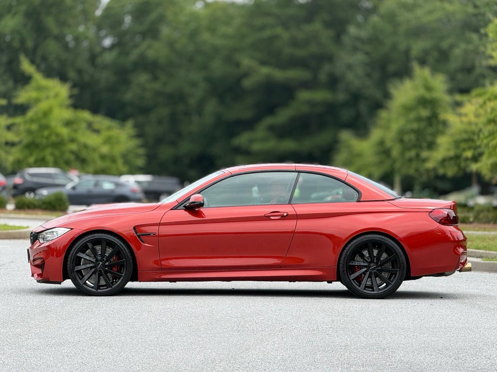 Used 2016 BMW M4 Convertible RWD image 9