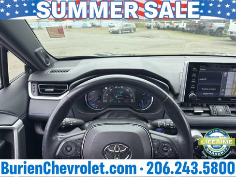 Used 2019 Toyota RAV4 XSE AWD/4WD image 12