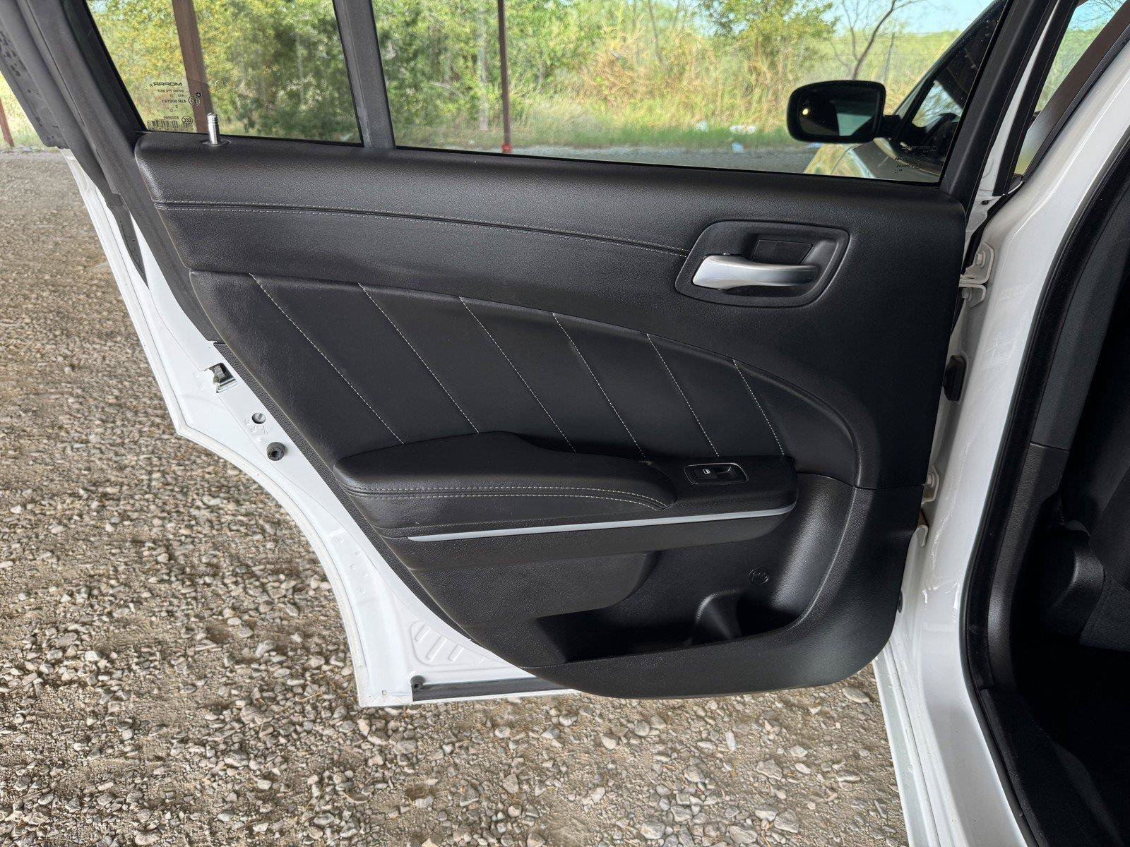 Used 2022 Dodge Charger SXT w/ Plus Group RWD image 30
