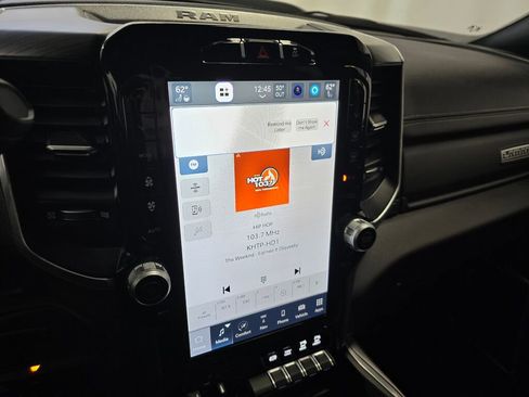 Used 2023 RAM 2500 Laramie w/ Night Edition image 41