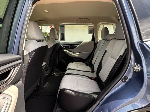 Used 2023 Subaru Forester AWD/4WD image 29