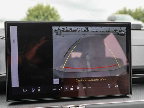 Used 2026 Lexus ES 350e w/ Convenience Package FWD image 23