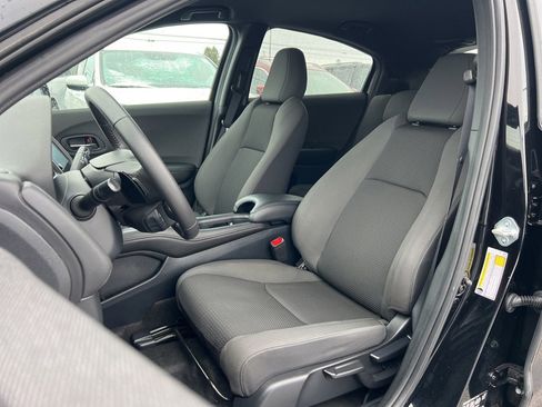 Certified 2022 Honda HR-V Sport image 16