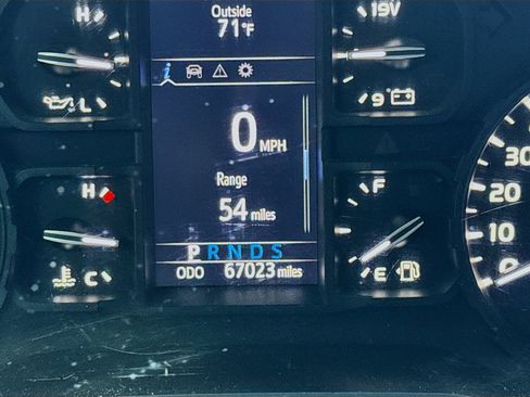 Used 2019 Toyota Tundra SR RWD image 8