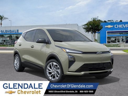 New 2027 Chevrolet Bolt LT w/ Comfort Package FWD image 7
