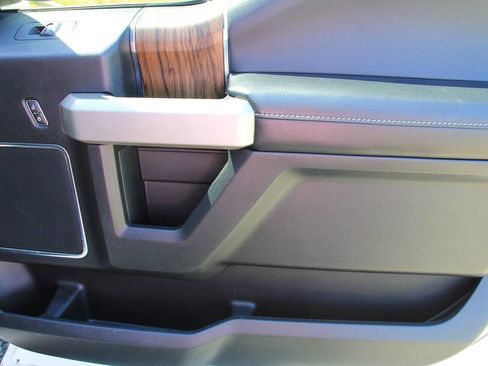 Used 2018 Ford F150 Lariat w/ Equipment Group 501A Mid image 15