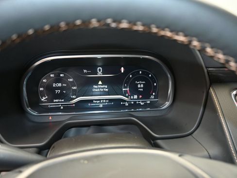 Used 2023 GMC Yukon AT4 w/ AT4 Premium Plus Package AWD/4WD image 14