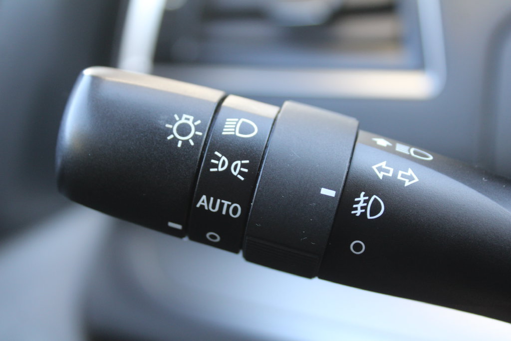 Used 2018 Subaru Outback 2.5i Premium AWD/4WD image 29